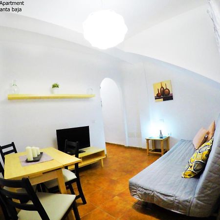 Apartamentos Ester 圣克鲁斯-德特内里费 外观 照片